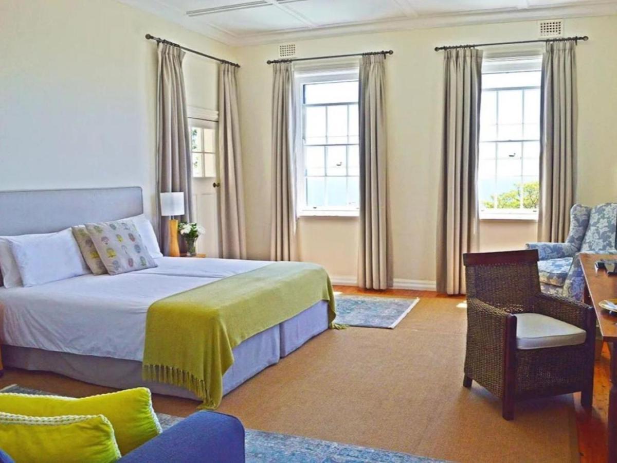 The Walden Suites Fokváros Szoba fotó