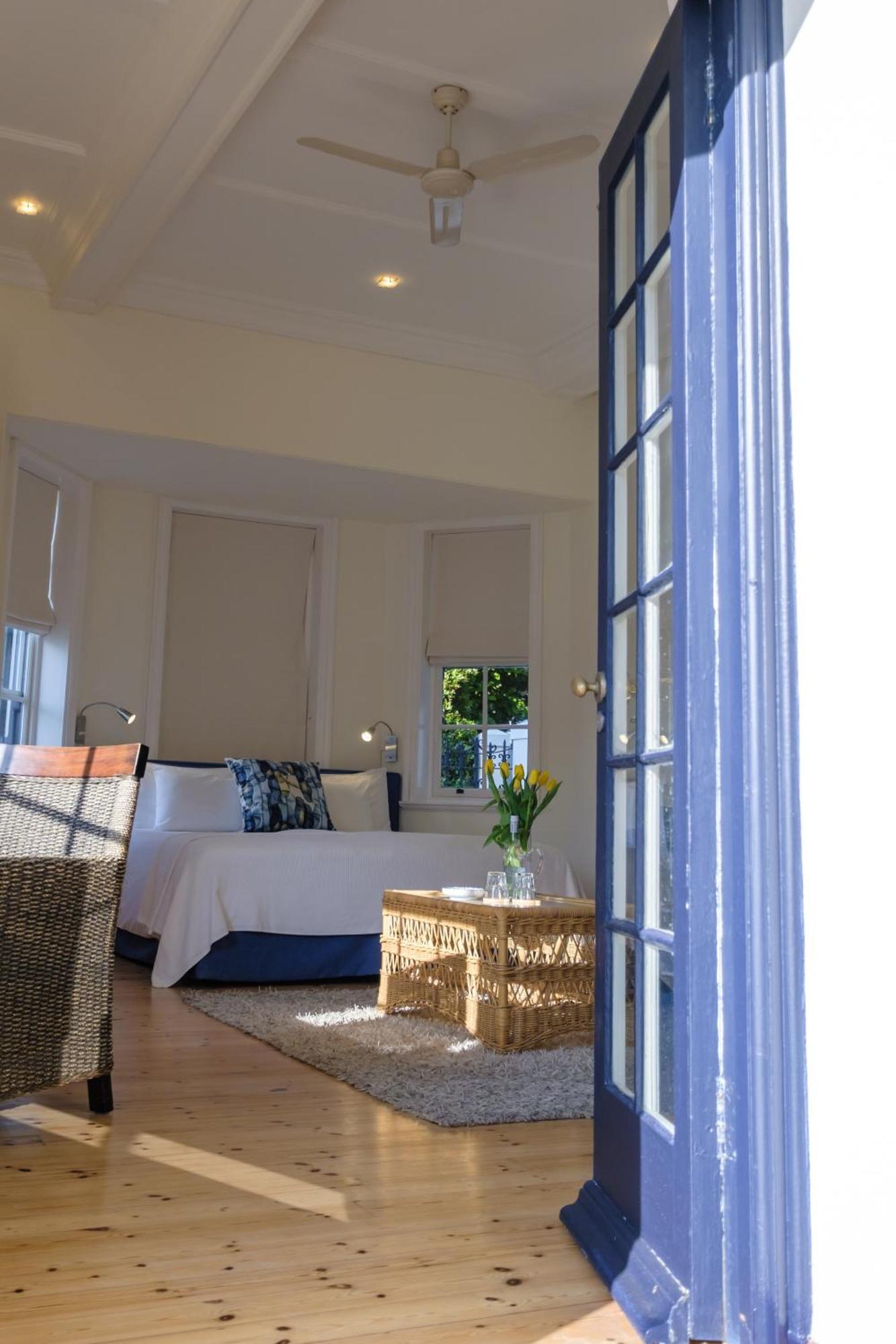 The Walden Suites Fokváros Kültér fotó